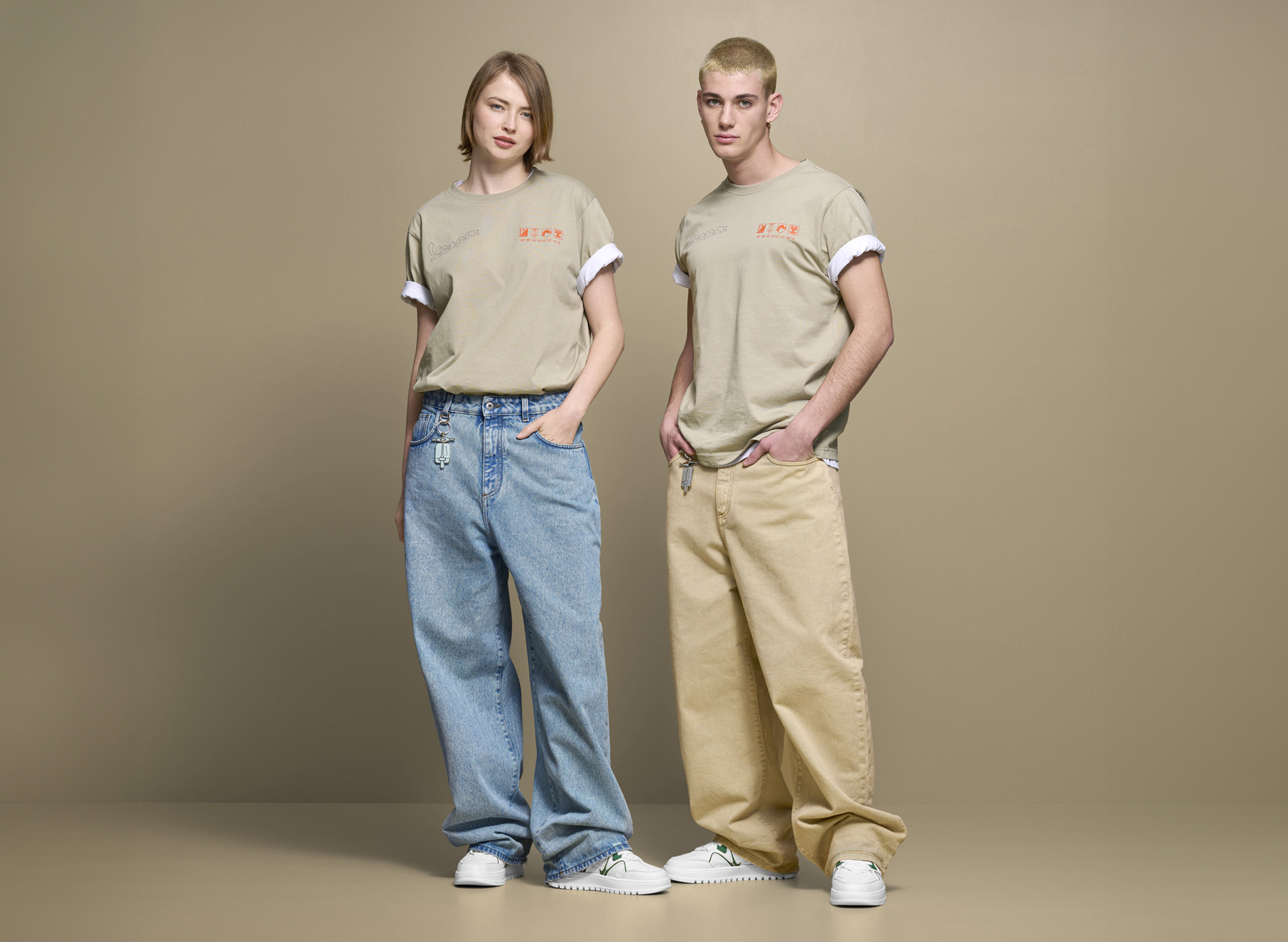 Vespa Over-Jeans Nomad beige DEC-Kollektion